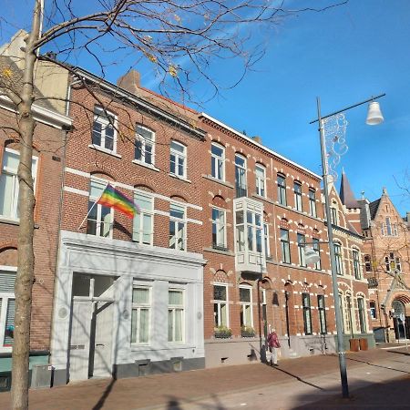 Stadswoning Roermond Luaran gambar