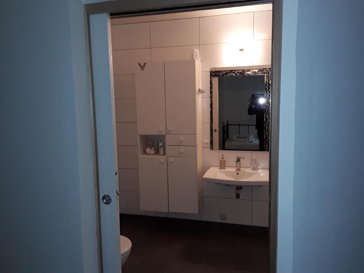 Stadswoning Roermond Luaran gambar